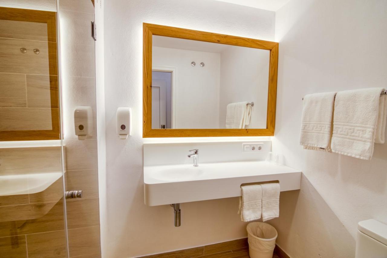 מאהון Hostal La Isla מראה חיצוני תמונה
