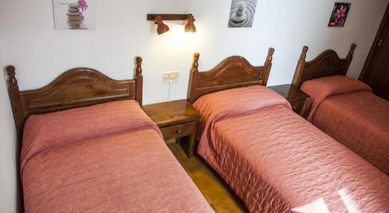 מאהון Hostal La Isla חדר תמונה