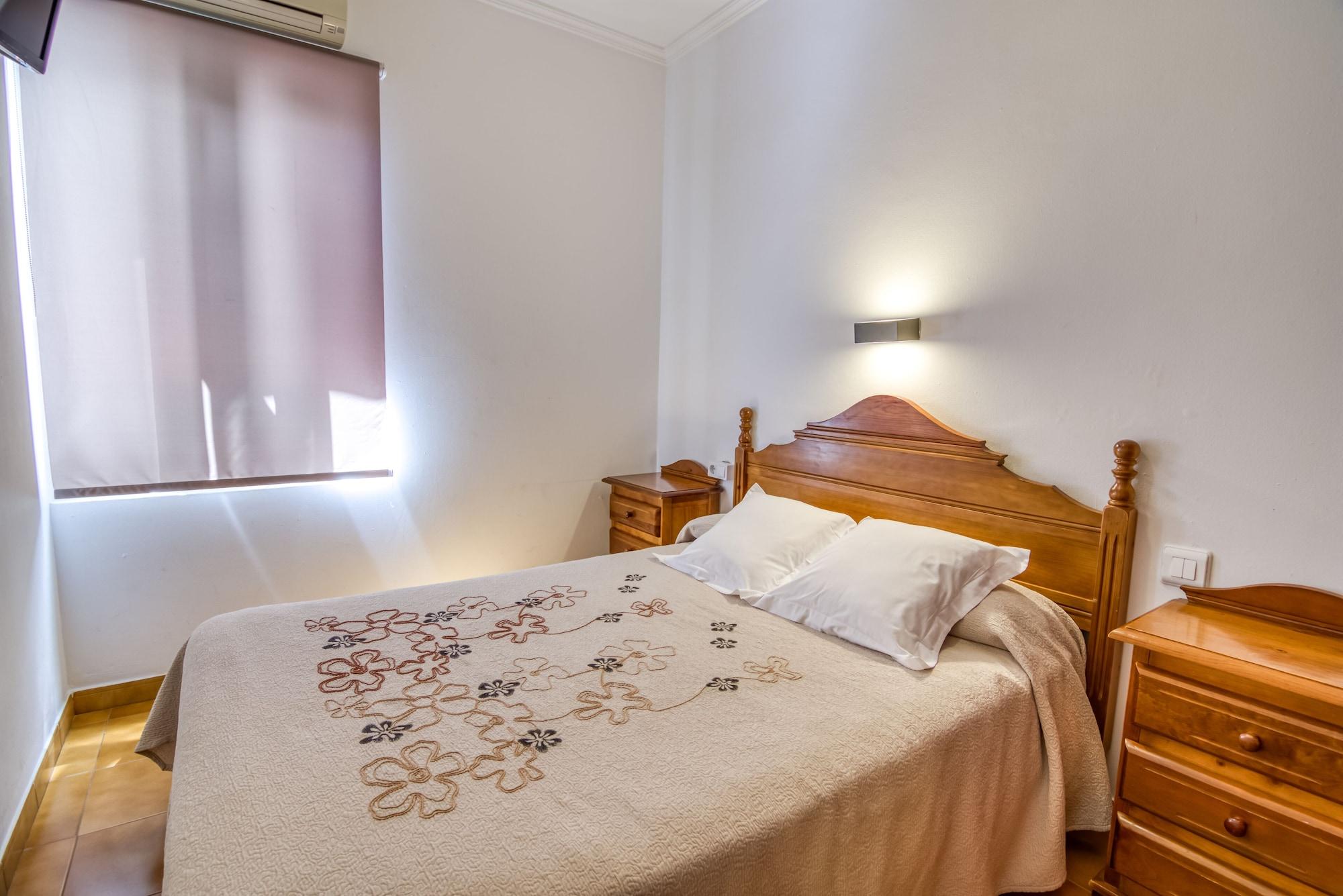 מאהון Hostal La Isla מראה חיצוני תמונה