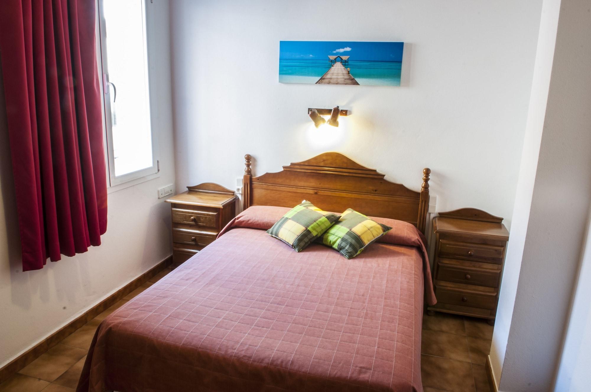 מאהון Hostal La Isla מראה חיצוני תמונה