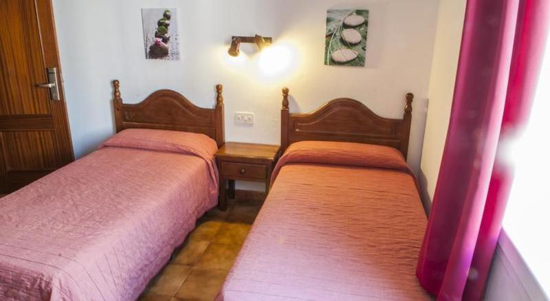 מאהון Hostal La Isla חדר תמונה