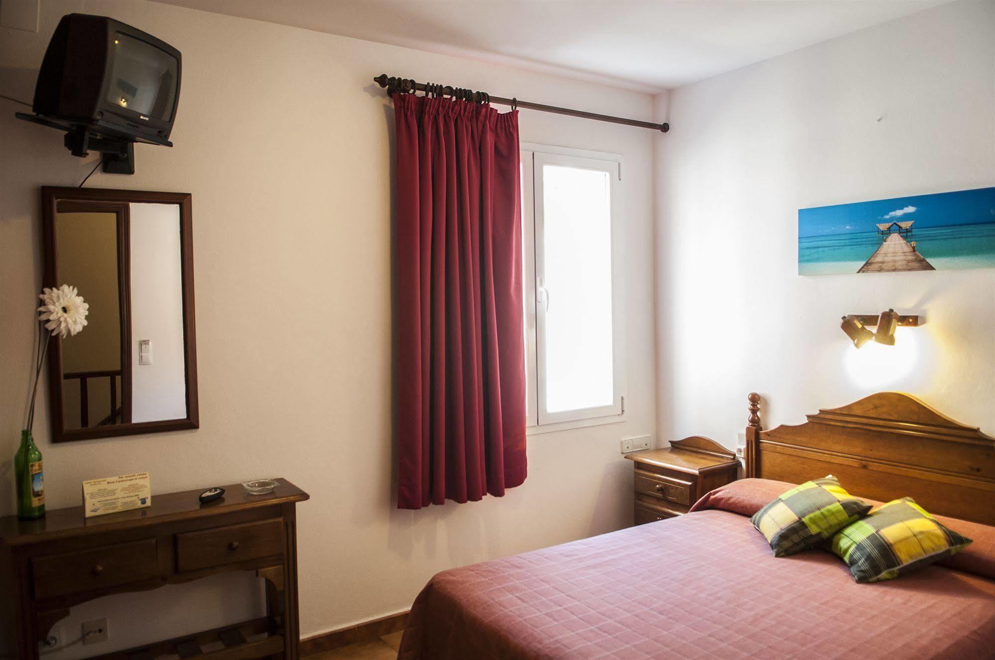 מאהון Hostal La Isla מראה חיצוני תמונה